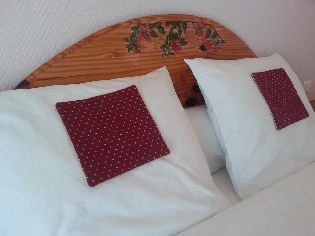 Moustey Chambres D'Hotes Au Grillon Dort חדר תמונה