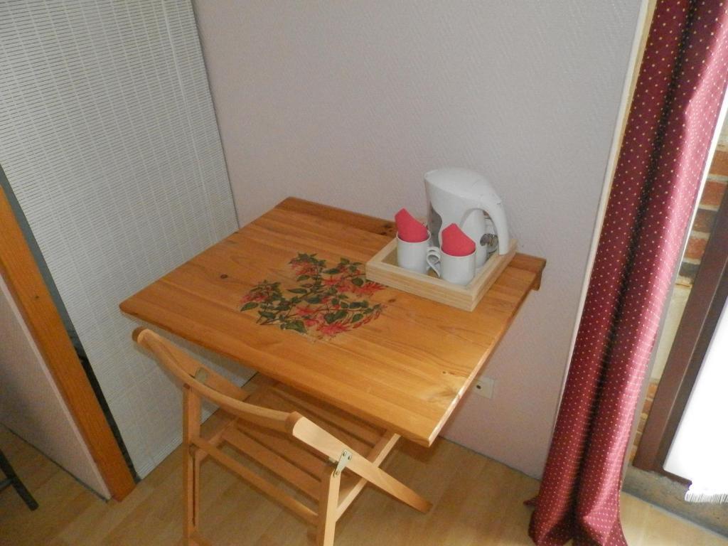 Moustey Chambres D'Hotes Au Grillon Dort חדר תמונה